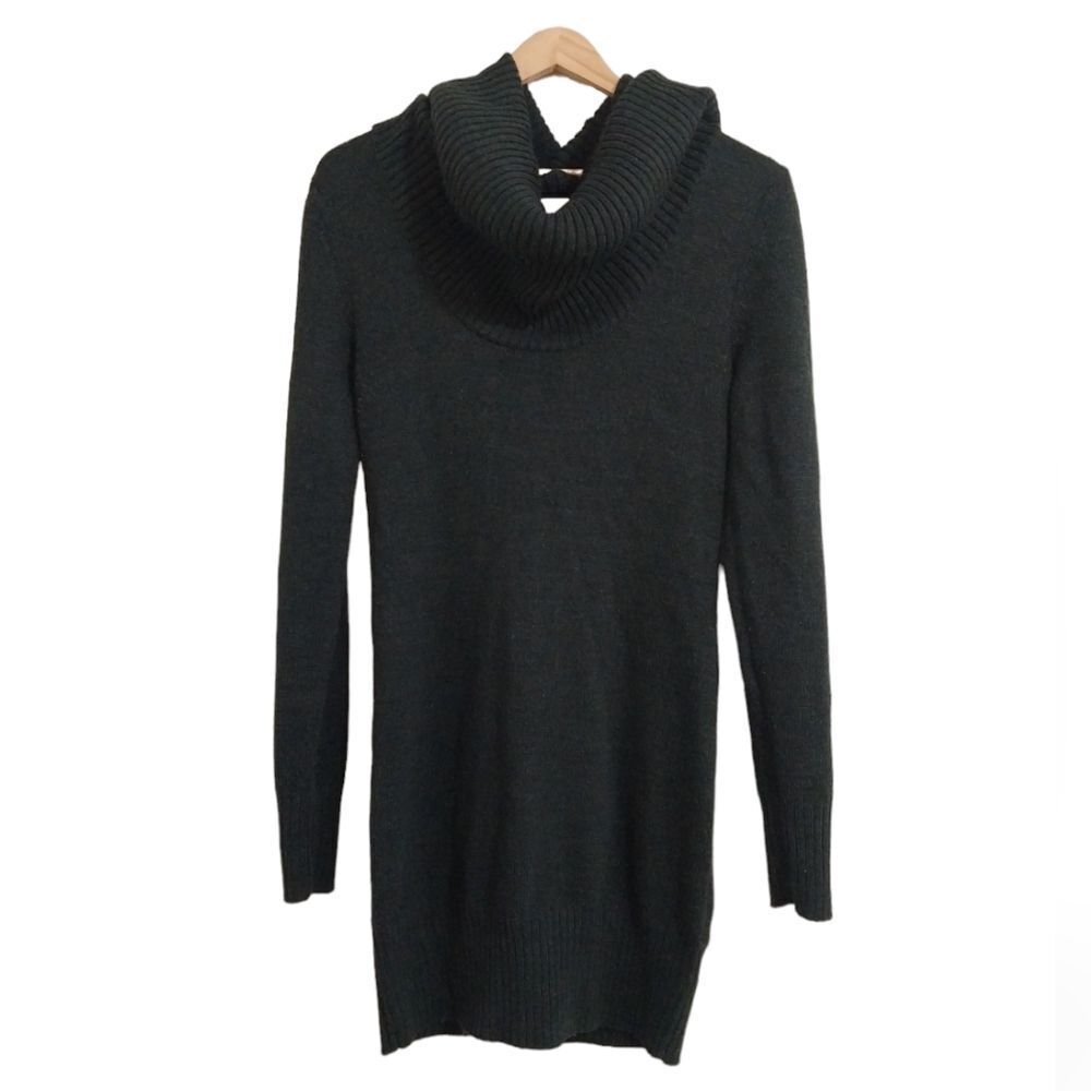 H&M long sweater size small women's cowl neck green